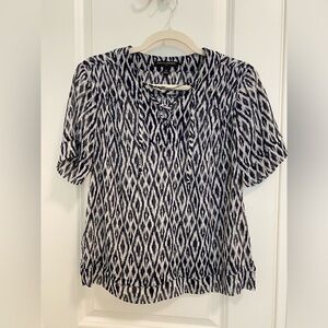 Banana Republic Navy Blue & White Short Sleeve Top Lace Up Neckline, Size XS